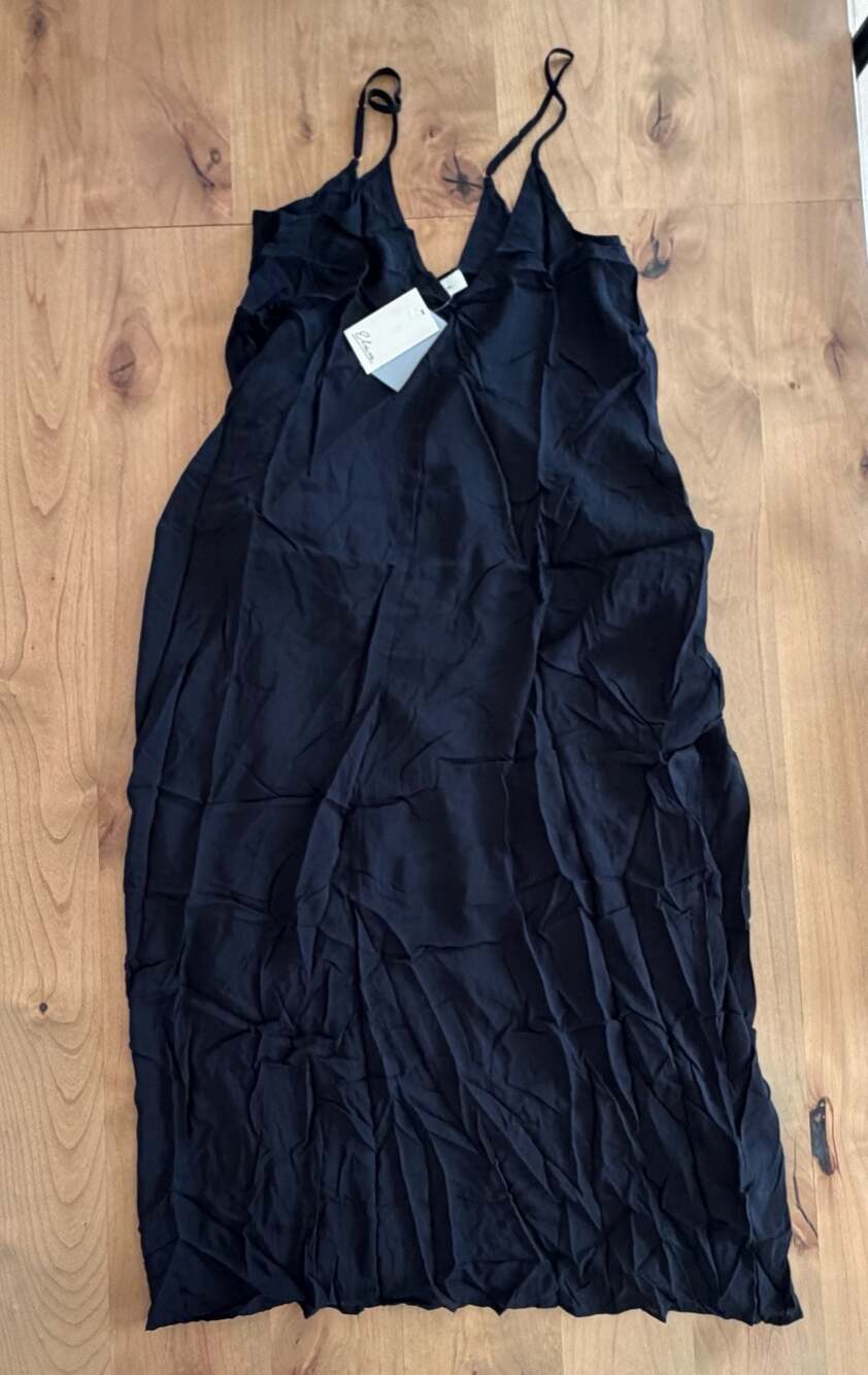 Elan RY5060 V-Neck Adjustable Strap Maxi Dress Black Size M